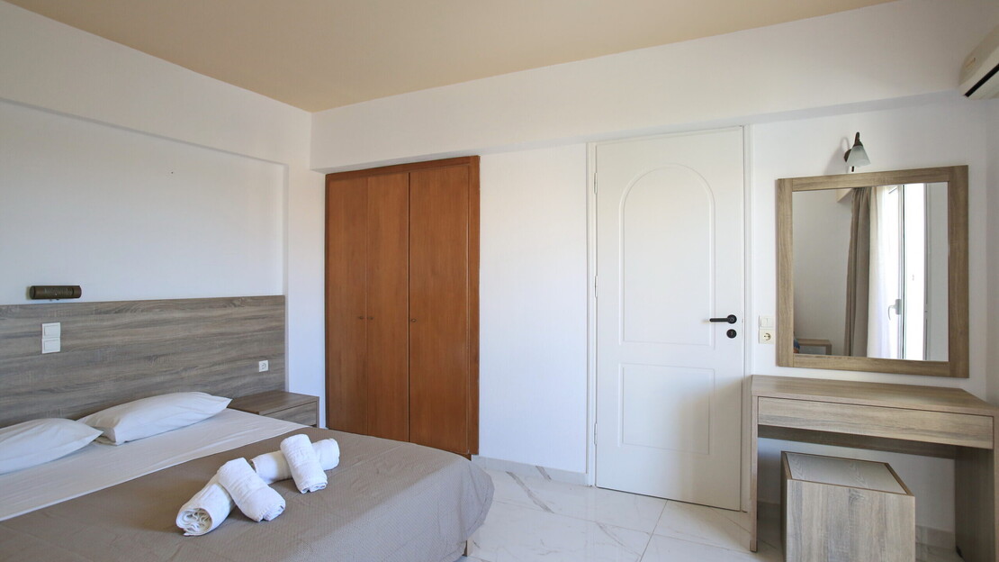 Anthoula Village Hotel